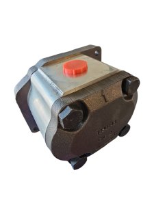 78431906-pompa-hydrauliczna-ud-10-10-8-v
