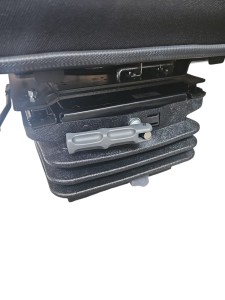 936952-Siedzenie-kierowcy-mechaniczne-COBO-SC95-M200-M17