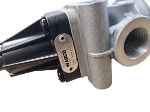 3304234901-regulator-cisnienia-proxima-8,1-bar-zetor