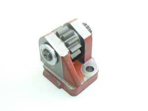 Wspornik napędu pompy kompletny 7011-4604.2 CZESKI