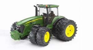 03052-traktor-zabawka-john-deere