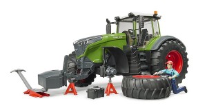 04041-bruder-traktor-fendt-1050