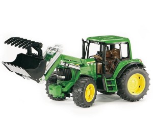 02052-bruder-traktor-john-deere