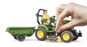 62104-traktorek-kosiarka-john-deere