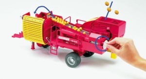 02130-bruder-kombajn-grimme