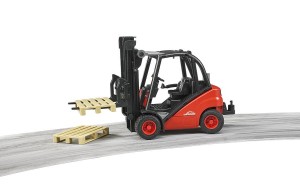 bruder-02511-wozek-widlowy-linde-h30d