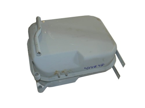 83312070-Zbiornik-paliwa-dodatkowy-4-cylindrowy