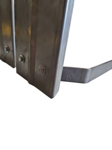 Blotniki-przednie-niemalowane-skrecane-17-cm-Ursus